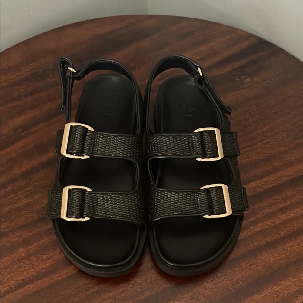 LOFT Dad Sandals with Buckle Straps - New - Sz. 9, Blk